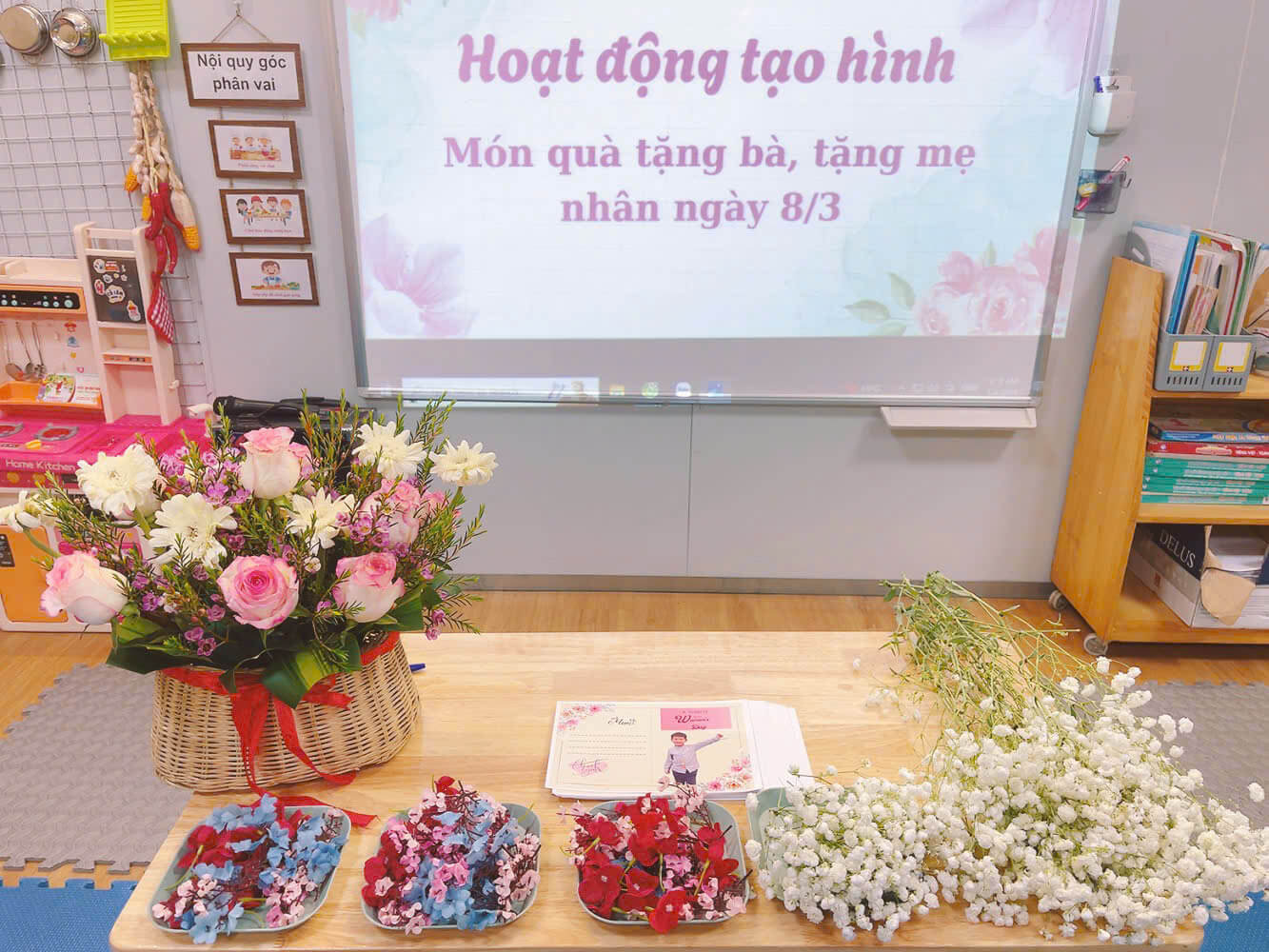 ngày 8/3 mầm non ánh dương