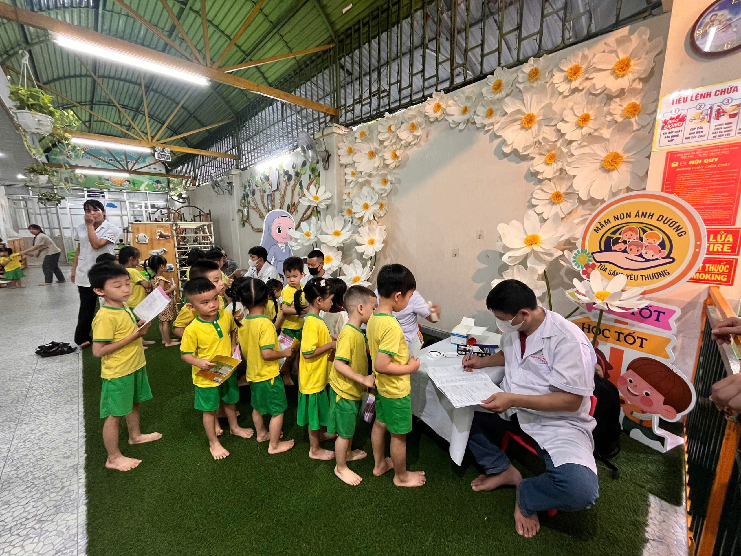 Khám SK đầu năm - NT Ánh Dương